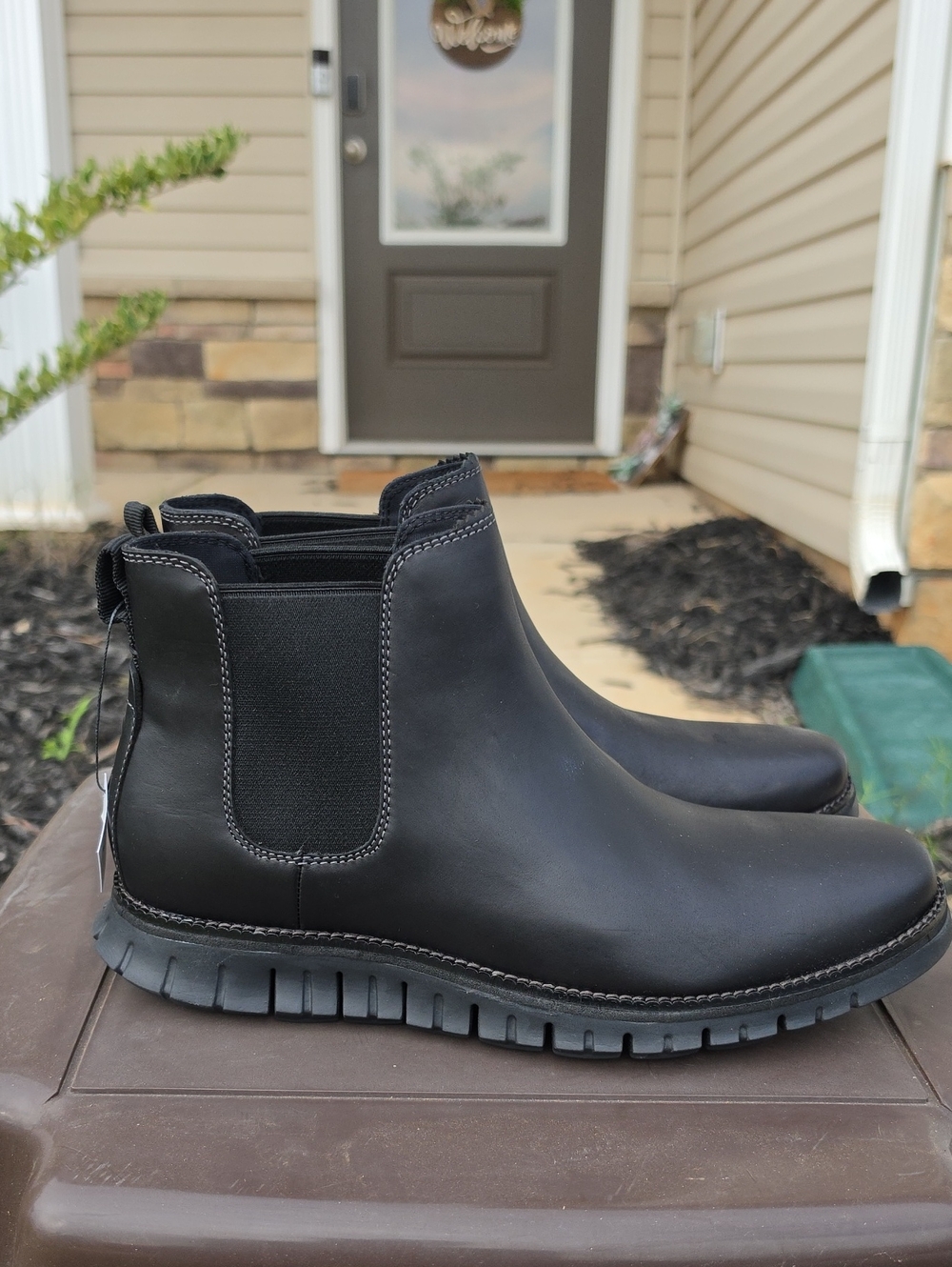 Cole Haan Men's ZERØGRAND Chelsea Waterproof Boots Size 9.5 Black